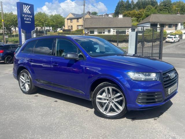 Audi Q7 3.0 TDI V6 Black Edition Tiptronic quattro Euro 6 (s/s) 5dr SUV Diesel Blue