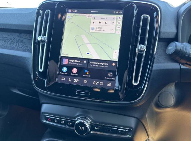 2023 Volvo XC40 Recharge 69kWh Plus Auto 5dr
