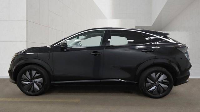2024 Nissan Ariya 87kWh Advance Auto 5dr 22kW Charger