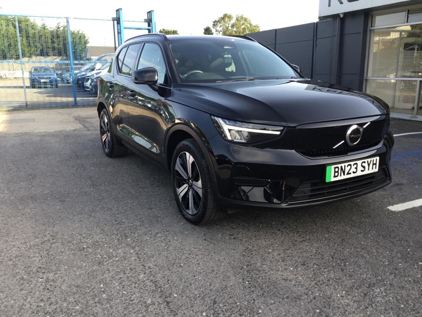 2023 Volvo XC40
