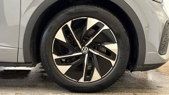 2023 Volkswagen Id.5 Pro 77kWh Style Auto 5dr