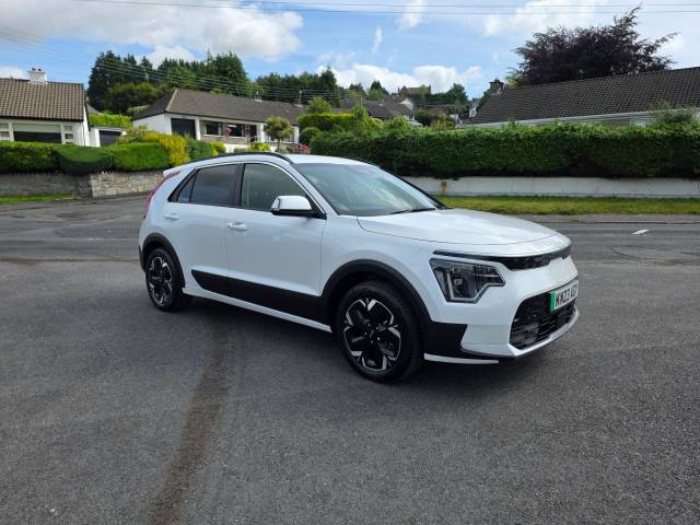 Kia Niro 64.8kWh 2 Auto 5dr SUV Electric White
