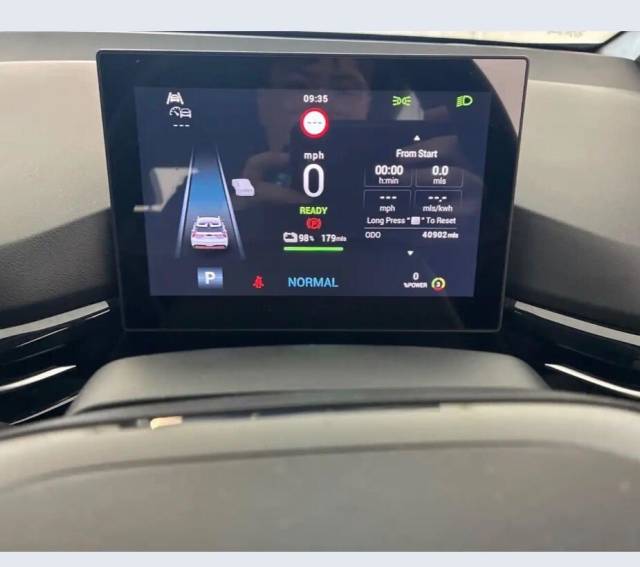2023 MG MG 4 51kWh SE Auto 5dr