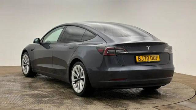 2020 Tesla Model 3 (Dual Motor) Long Range Auto 4WDE 4dr