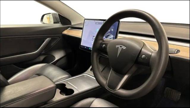 2020 Tesla Model 3 (Dual Motor) Long Range Auto 4WDE 4dr