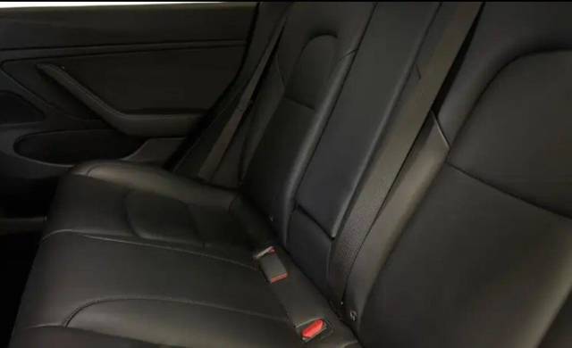 2020 Tesla Model 3 (Dual Motor) Long Range Auto 4WDE 4dr