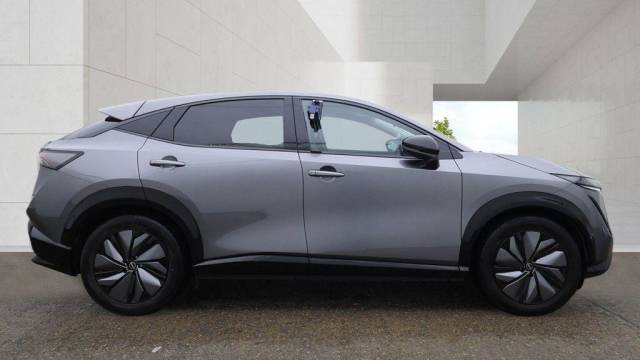 2024 Nissan Ariya 87kWh Advance Auto e-4ORCE 5dr 22kW Charger