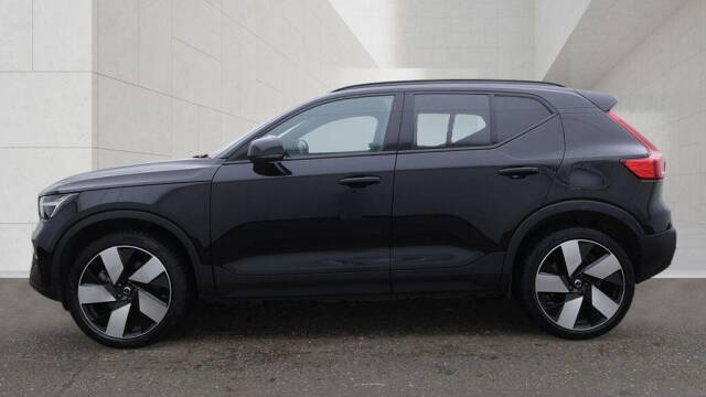 2022 Volvo XC40 Recharge 69kWh Plus Auto 5dr
