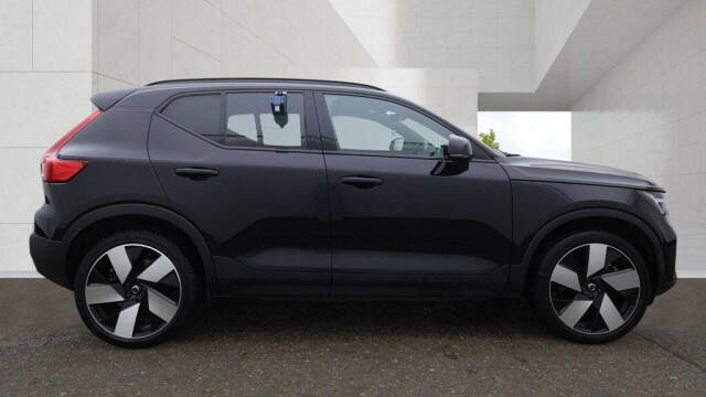 2022 Volvo XC40 Recharge 69kWh Plus Auto 5dr