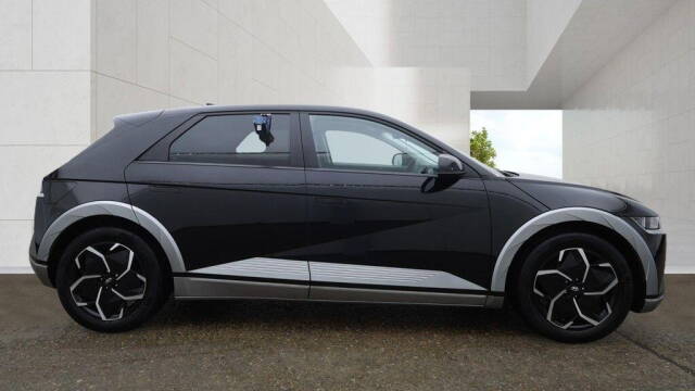 2022 Hyundai IONIQ 5 77kWh Premium Auto 5dr