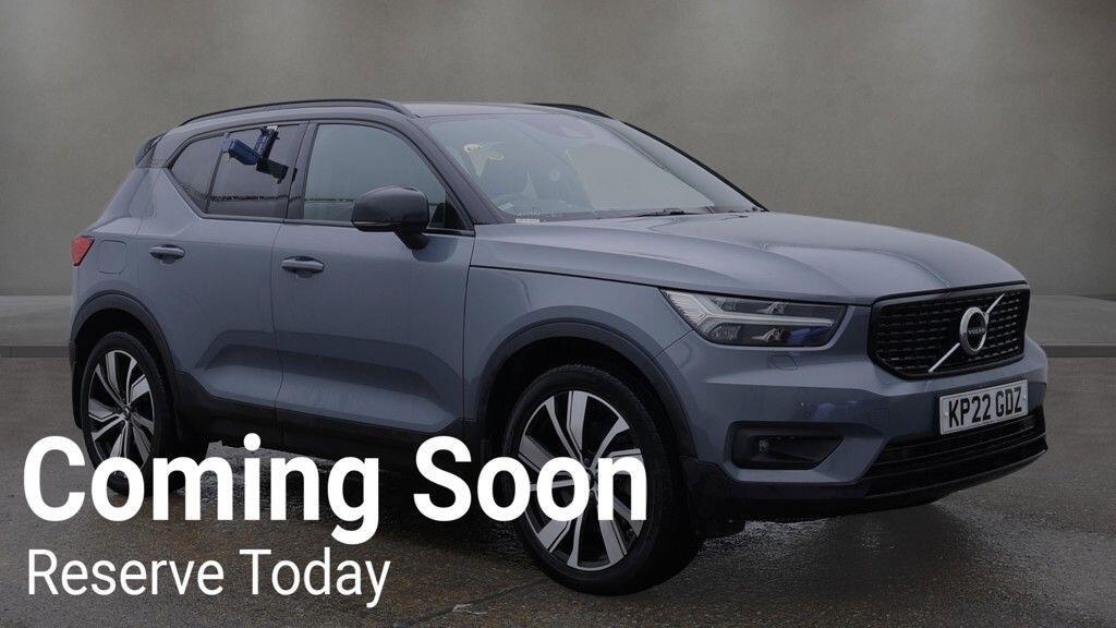 2022 Volvo XC40