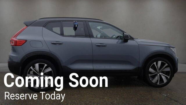 2022 Volvo XC40 1.5h T5 Recharge 10.7kWh Ultimate Dark Auto Euro 6 (s/s) 5dr